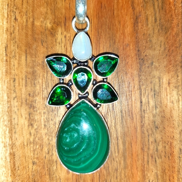 Malachite/Moonstone/Green Quartz Pendant - Silver Plated - 18" Plated Chain - Picture 2 of 4
